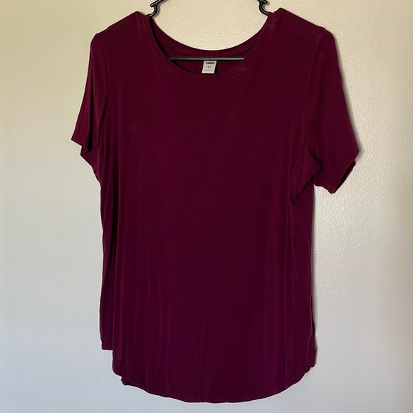 Old Navy T - Picture 1 of 1